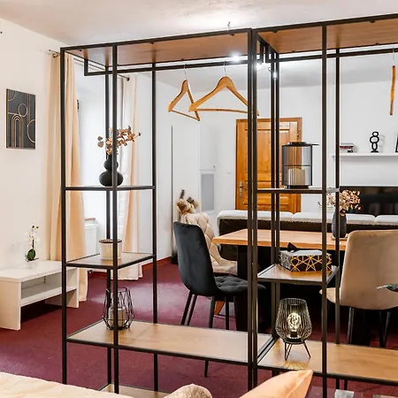 K1 Piatok Sobota Disco Cez Tyzden Tichy Apartman *