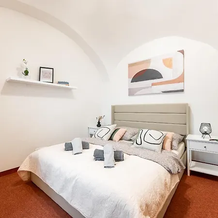 K1 Piatok Sobota Disco Cez Tyzden Tichy 公寓 *