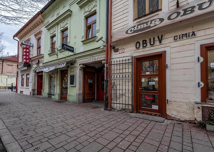 K1 Piatok Sobota Disco Cez Tyzden Tichy 公寓 科希策